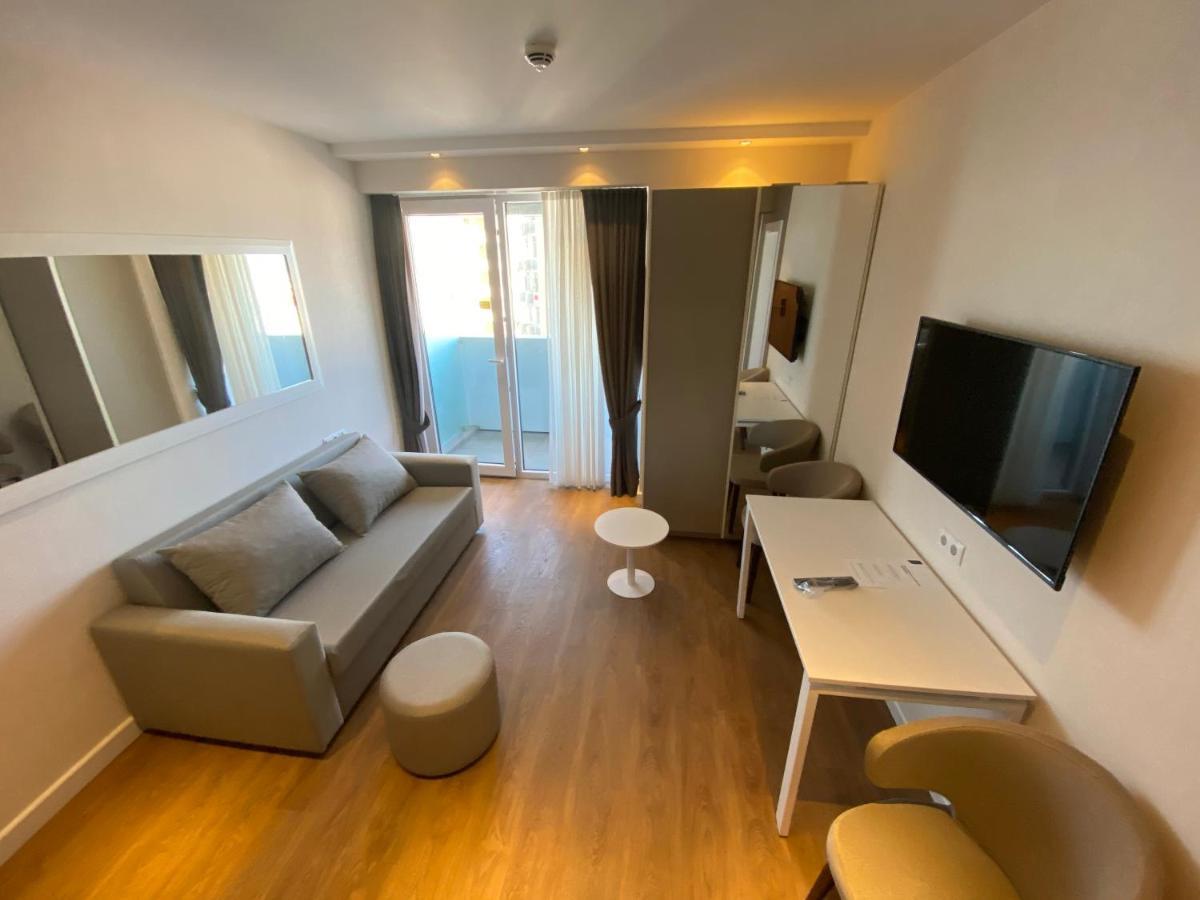 Gq Apartments On First Line Batum Dış mekan fotoğraf